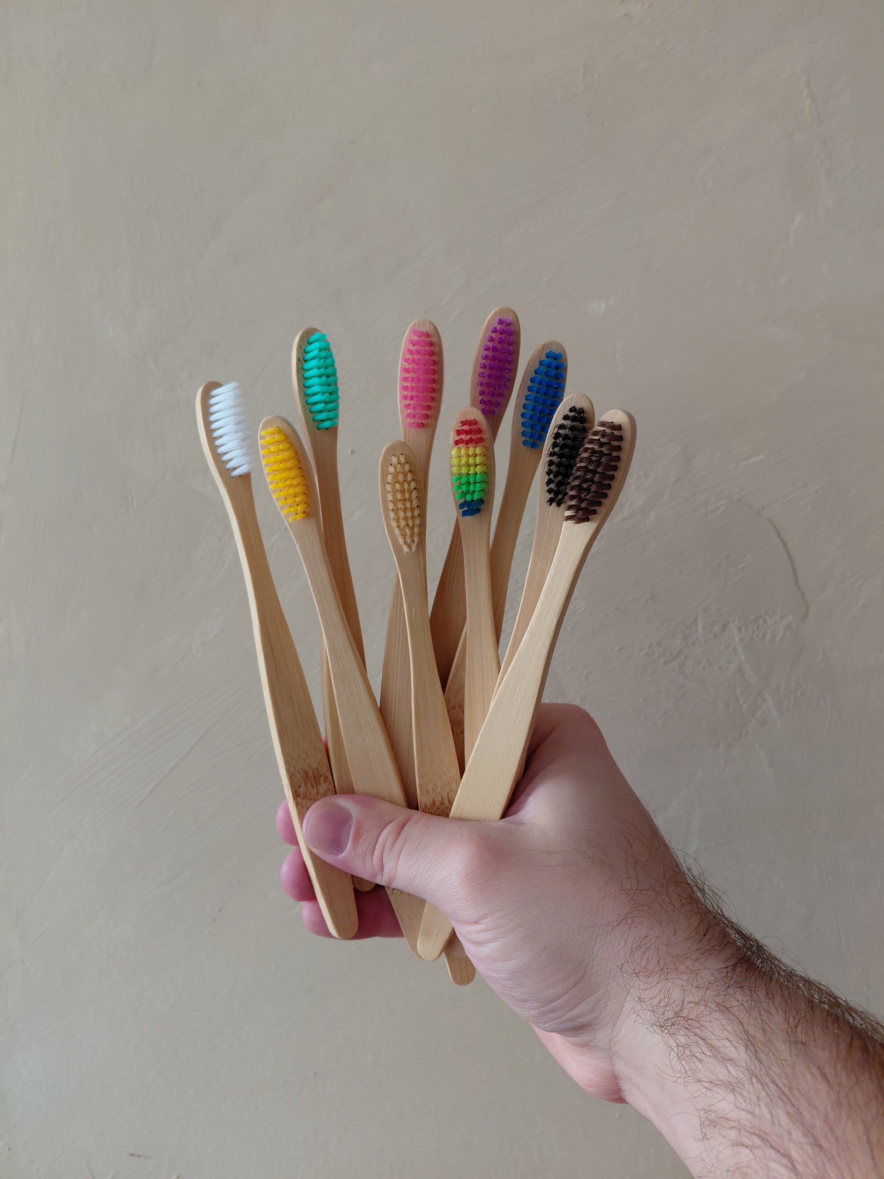 Kit Escova de Dentes de Bambu Biodegradável