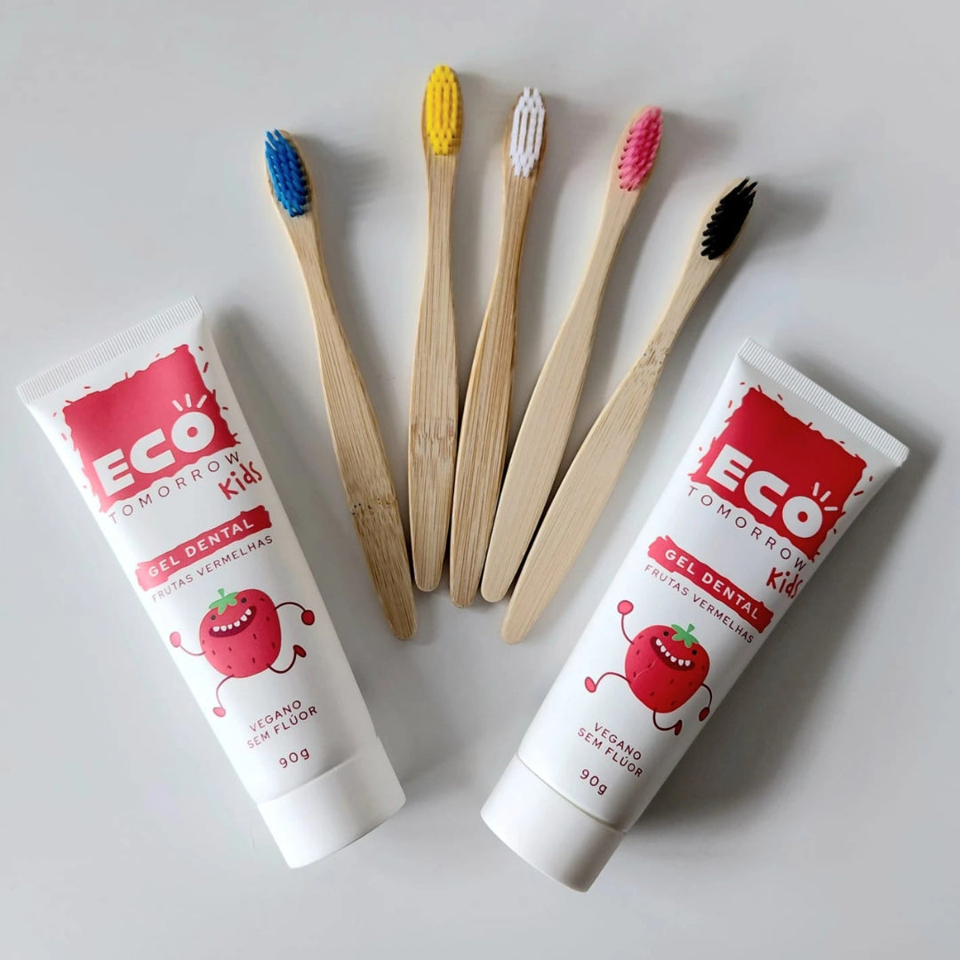 Kit Infantil 5 Escovas de Bambu Biodegradável + 2 Cremes Dentais Kids