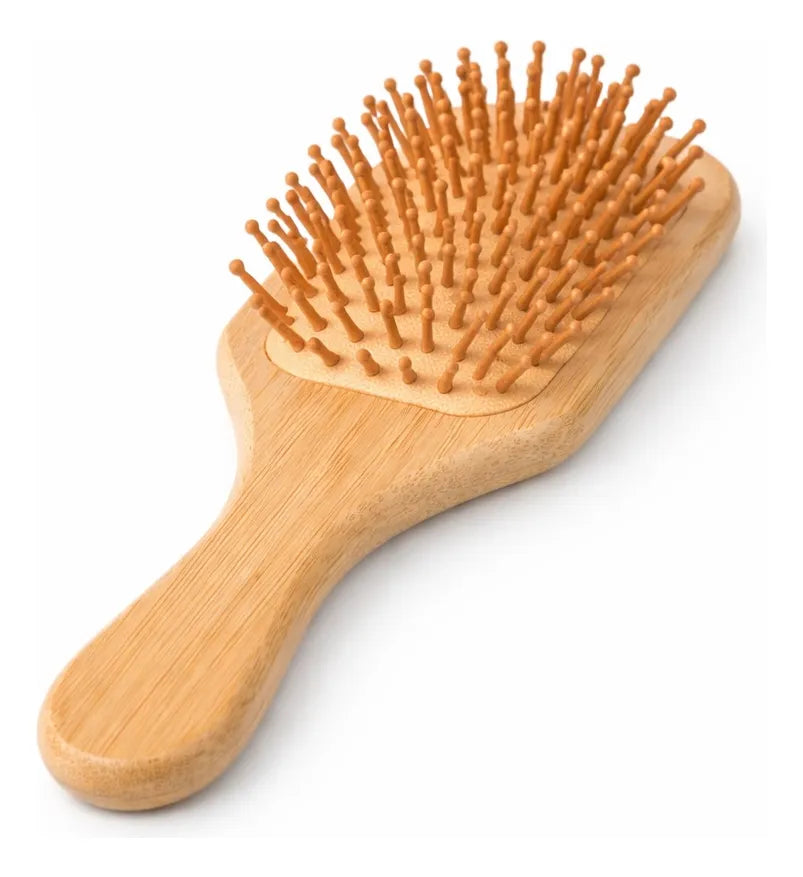 Escova de Cabelo em Bambu