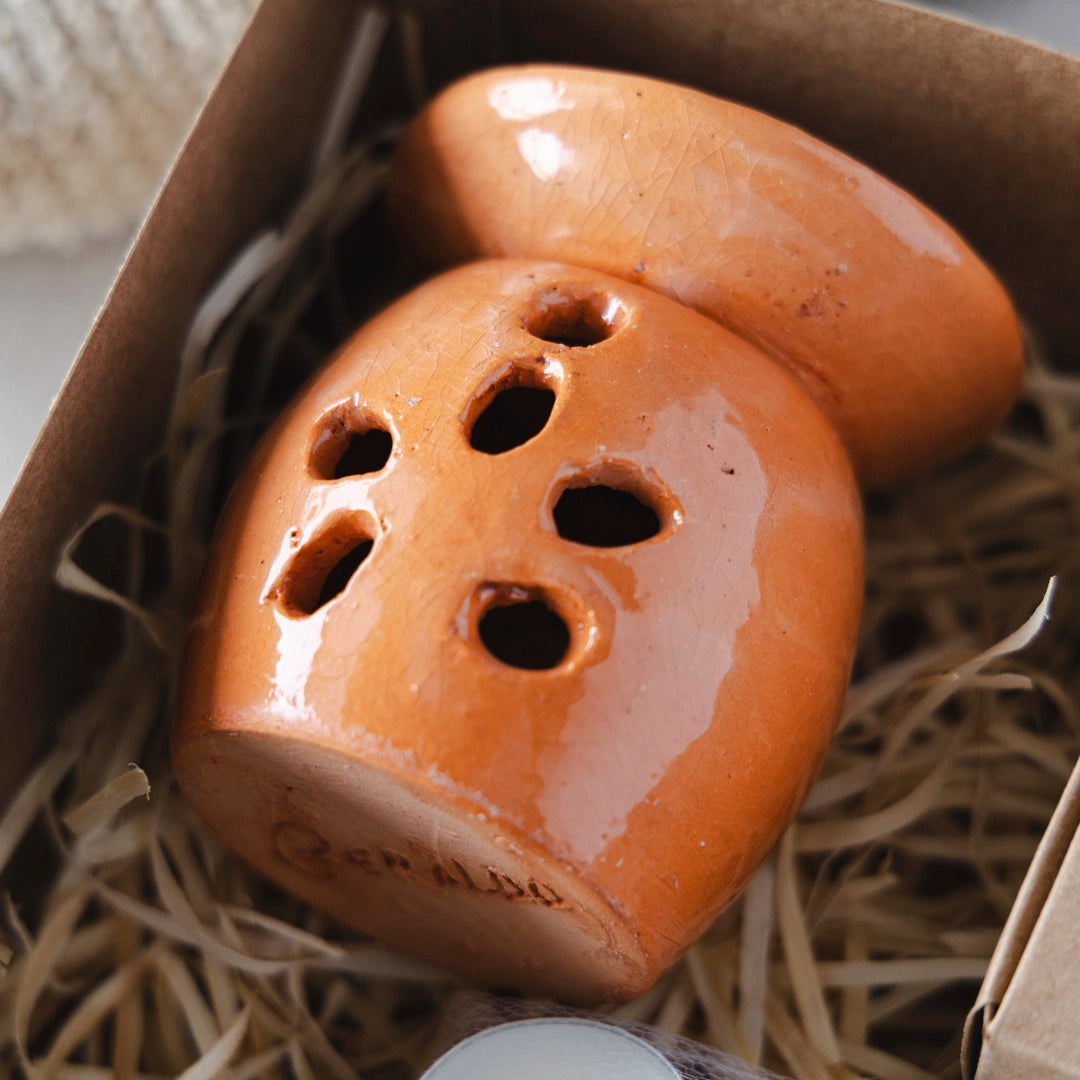 Kit Difusor de Cerâmica + Caixinhas de Flores Aromáticas + 6 Velas Rechaud